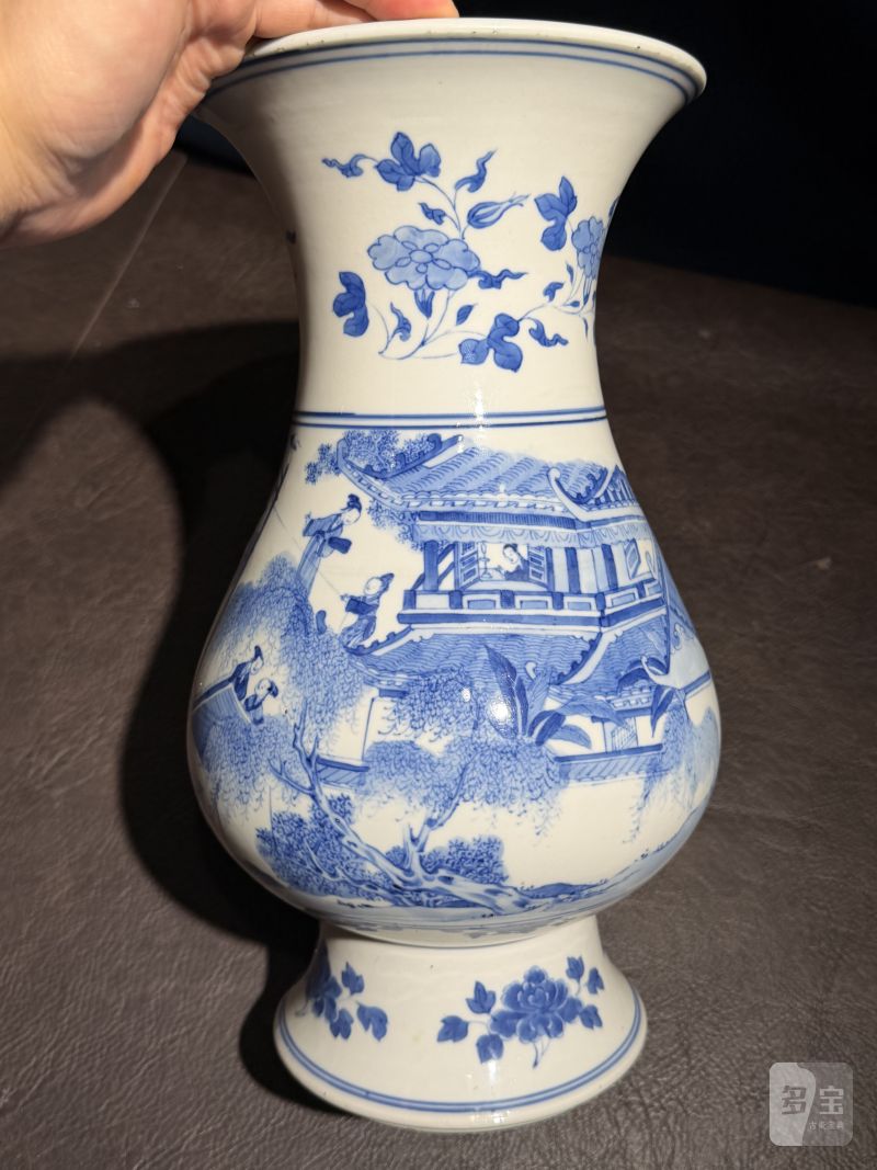 清康熙 青花庭院“杨柳荡千”图琵琶尊 - 图10